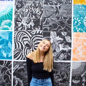 Meet your Posher, Dominique